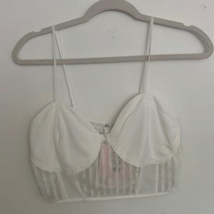 Show Po sheer crop top
